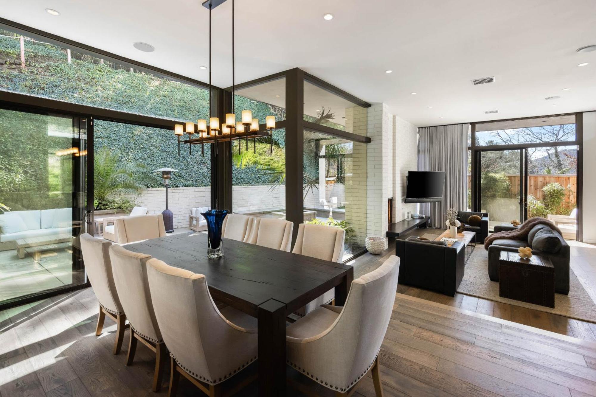 Vakantiehuis Aman By Awhile *